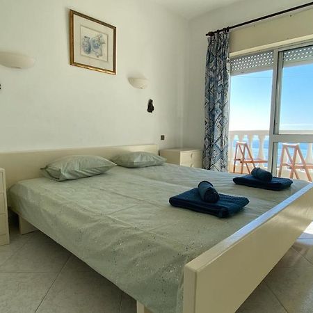 Rosa Guest House #6 - Com Vista Mar, Mesmo Em Frente A Praia Do Inatel Em Албуфейра Екстер'єр фото